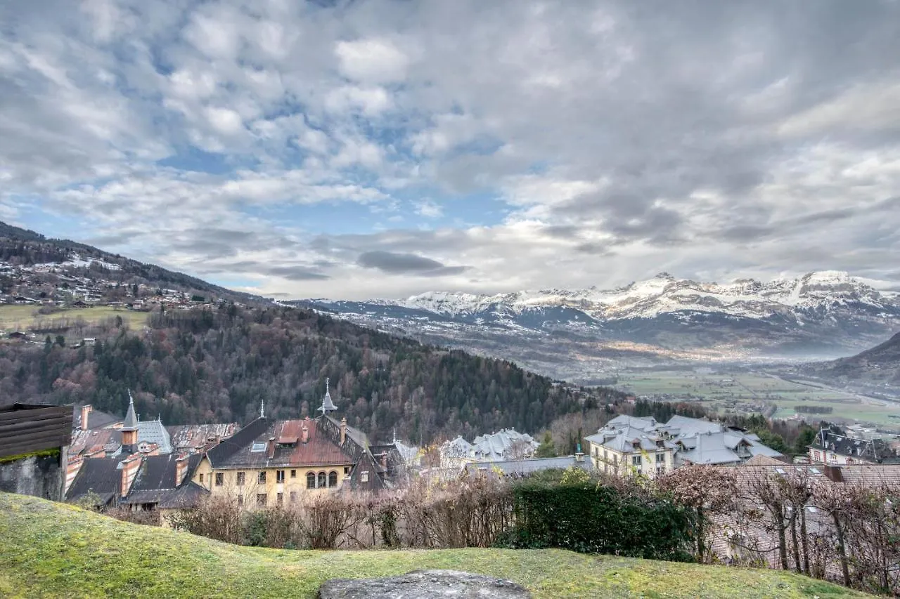 Apartment Studio Cosy Coin-Nuit Proche Centre - Vue Splendide Saint-Gervais-les-Bains France